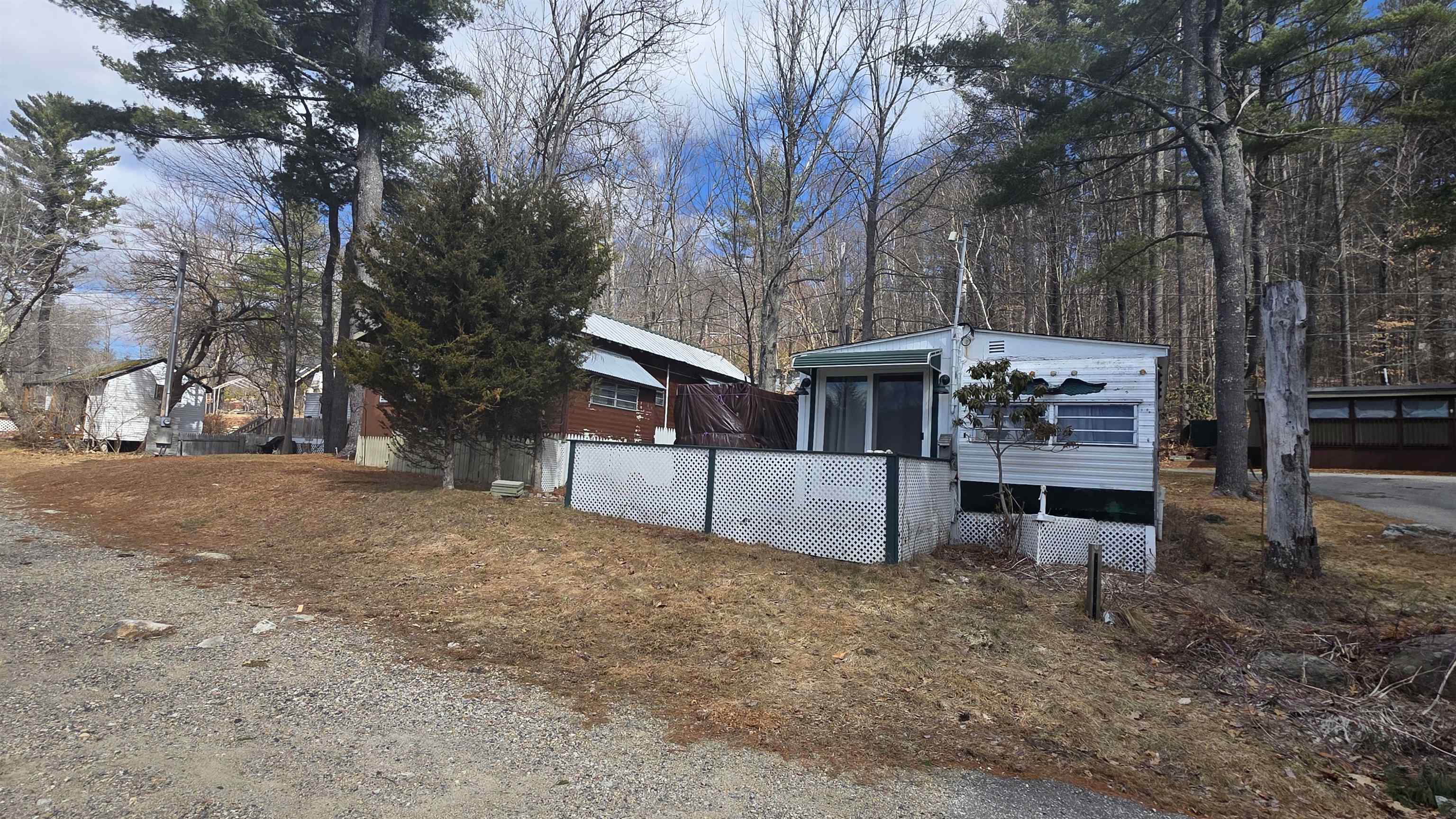 6 Viewland Court, Unit 26 Alton, NH 03809 - Photo 3 of 60