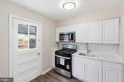 $429,900 | 514 Crabb Avenue, Rockville, MD 20850