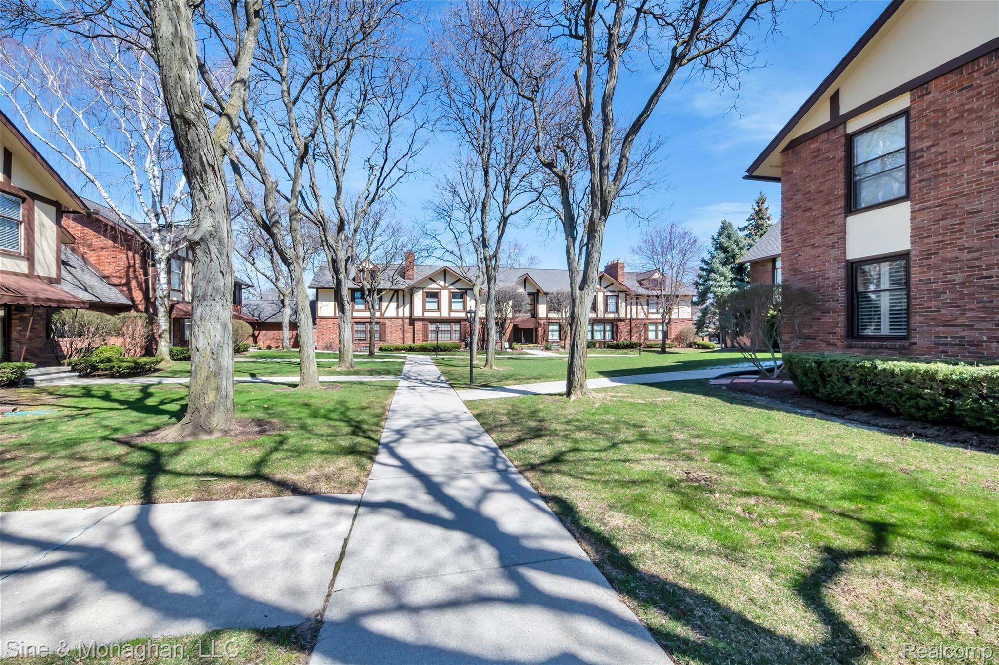 1750 Vernier Road, Unit 19 Grosse Pointe, MI 48236 - Photo 24 of 24 1750 Vernier Rd Apt #19 - HD Drone Photography-25.jpg