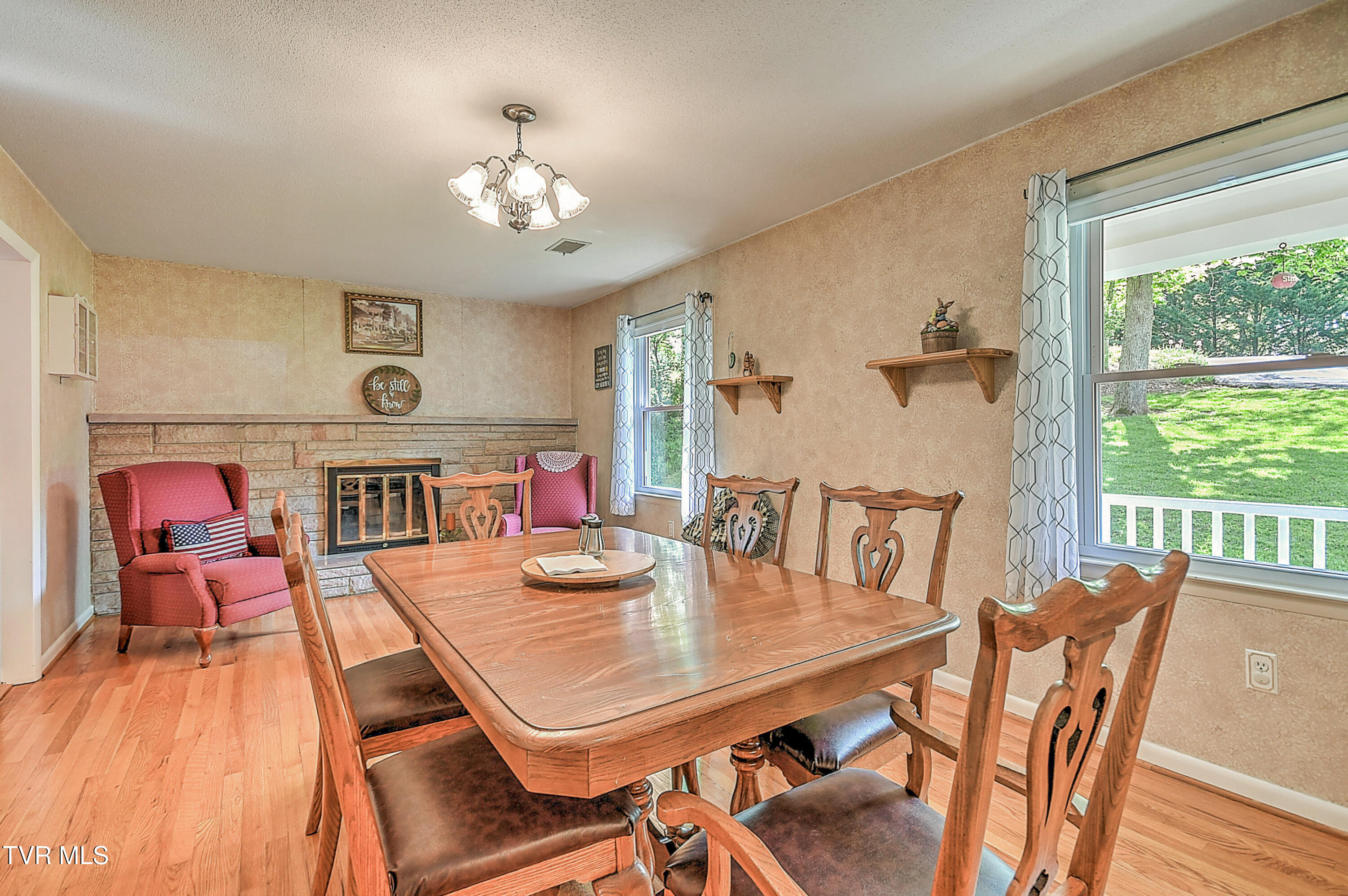612 Colonial Heights Road Kingsport, TN 37663 - Photo 19 of 51 612 Colonial Heights LG-31