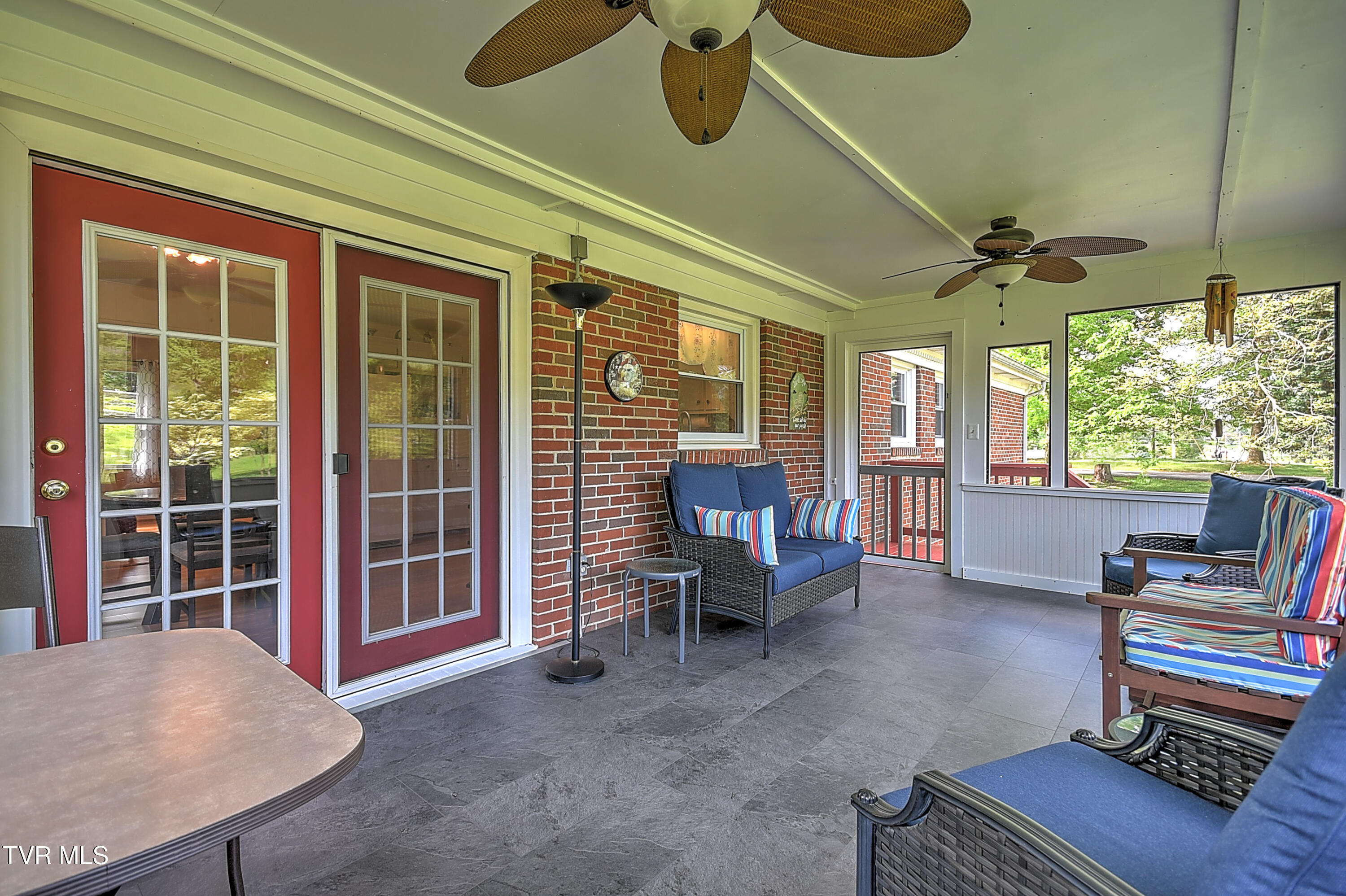 612 Colonial Heights Road Kingsport, TN 37663 - Photo 44 of 51 612 Colonial Heights LG-41