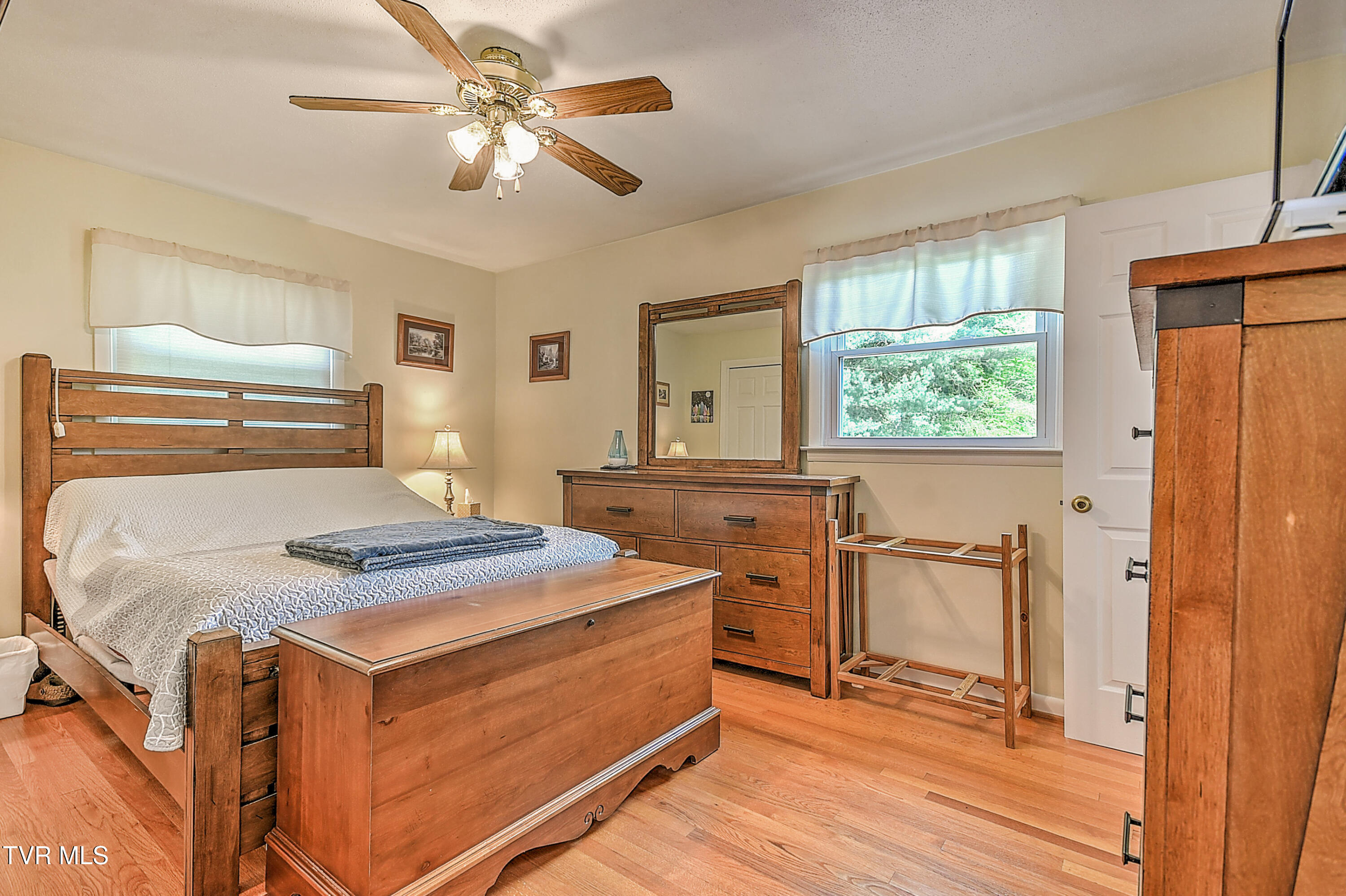 612 Colonial Heights LG-5 (1)