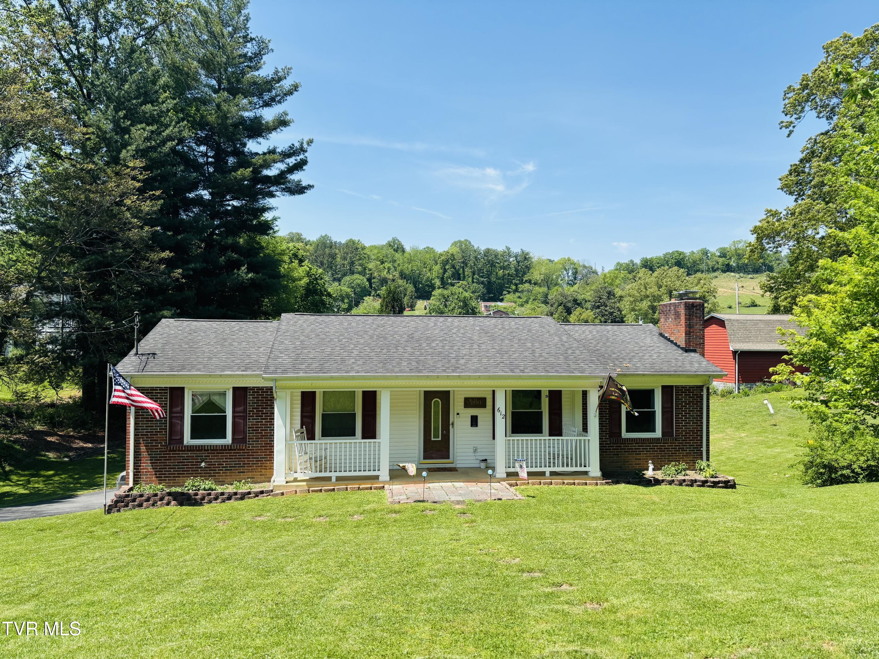 612 Colonial Heights Road Kingsport, TN 37663 - Photo 51 of 51 IMG_3201