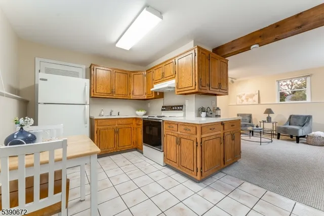 $934,999 | 13 Glutting Place, East Hanover, NJ 07936