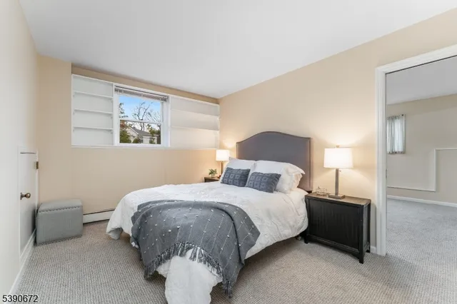 $934,999 | 13 Glutting Place, East Hanover, NJ 07936