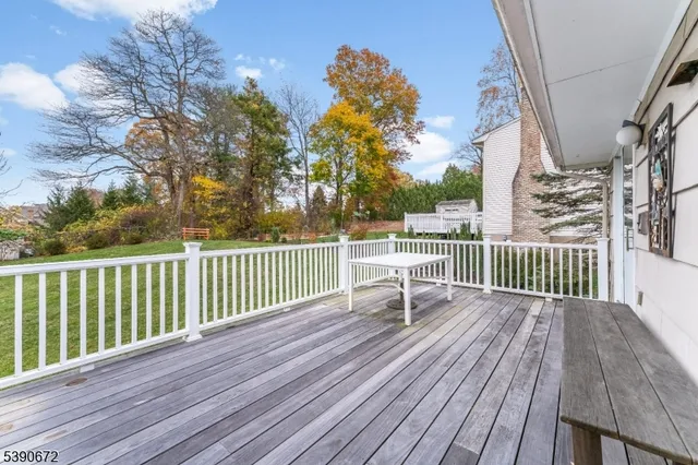 $934,999 | 13 Glutting Place, East Hanover, NJ 07936