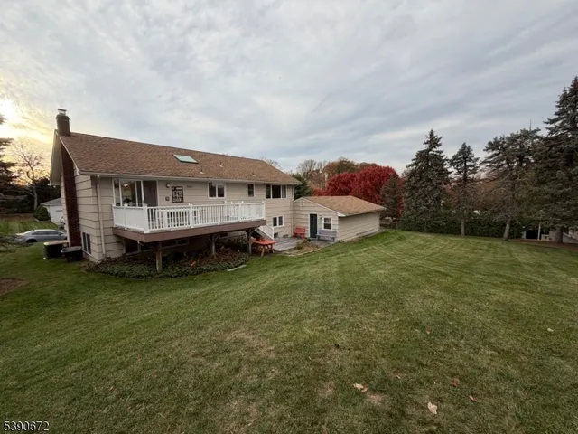 $934,999 | 13 Glutting Place, East Hanover, NJ 07936