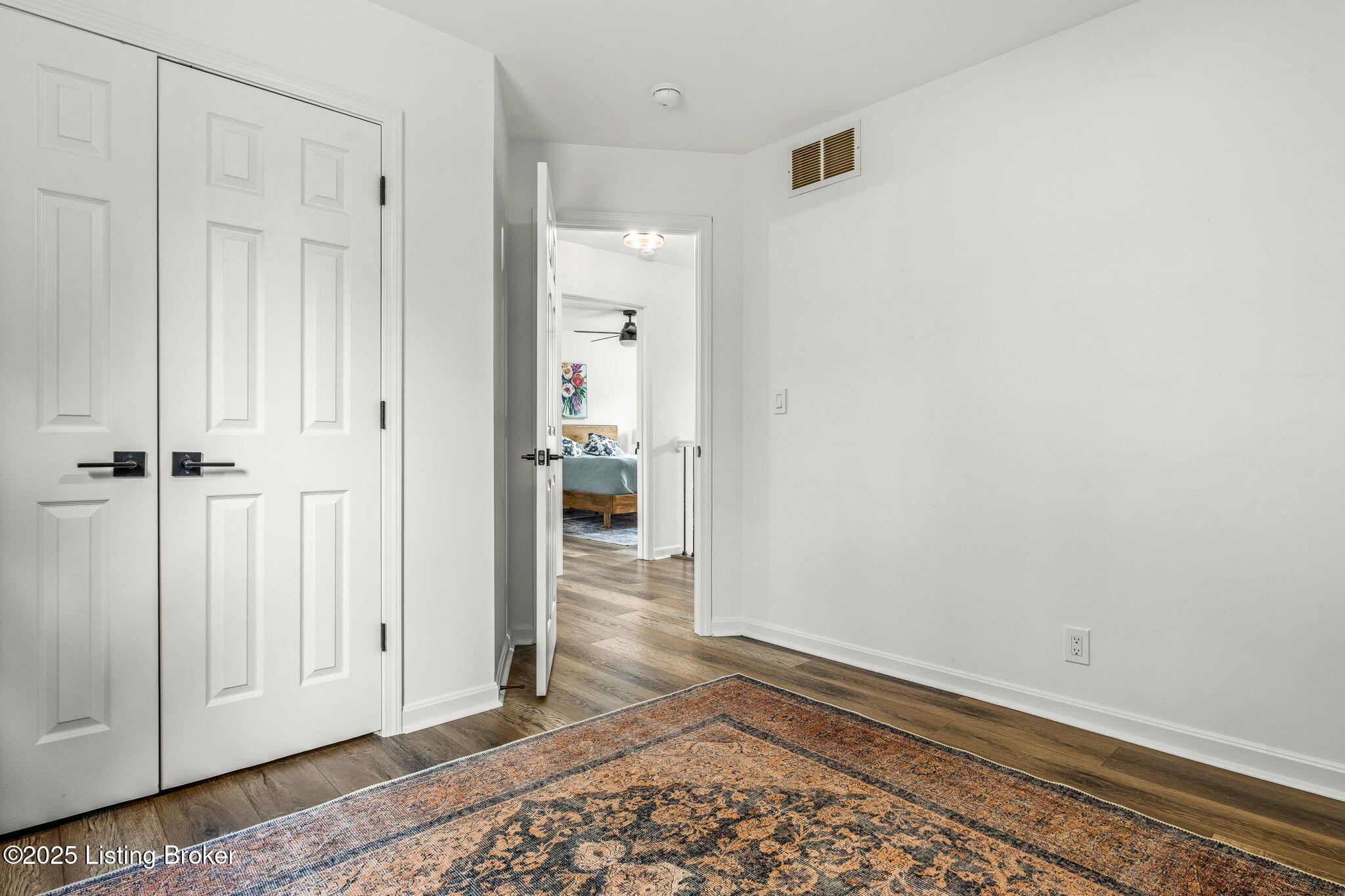 6907 Fernview Road Louisville, KY 40291 - Photo 32 of 56 6907 Fernview Rd (48 of 57)