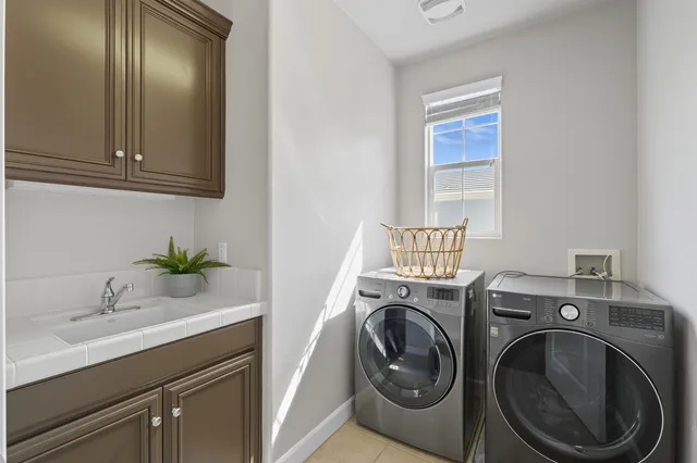 $2,520,000 | 2129 Creekview Place, Danville, CA 94506