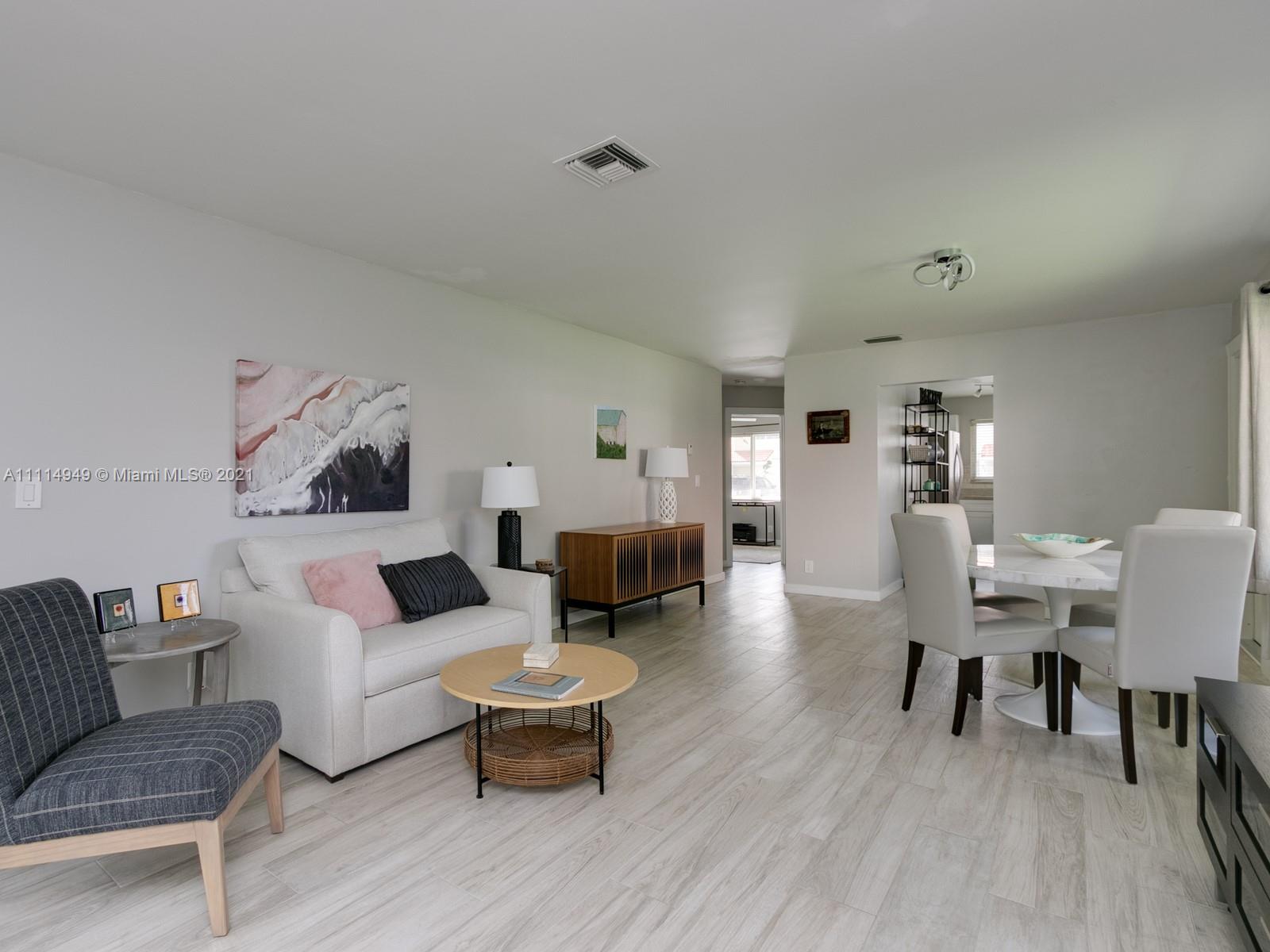 6361 Walk Circle, Unit 6361 Boca Raton, FL 33433 - Photo 13 of 42 Gallery Image 13