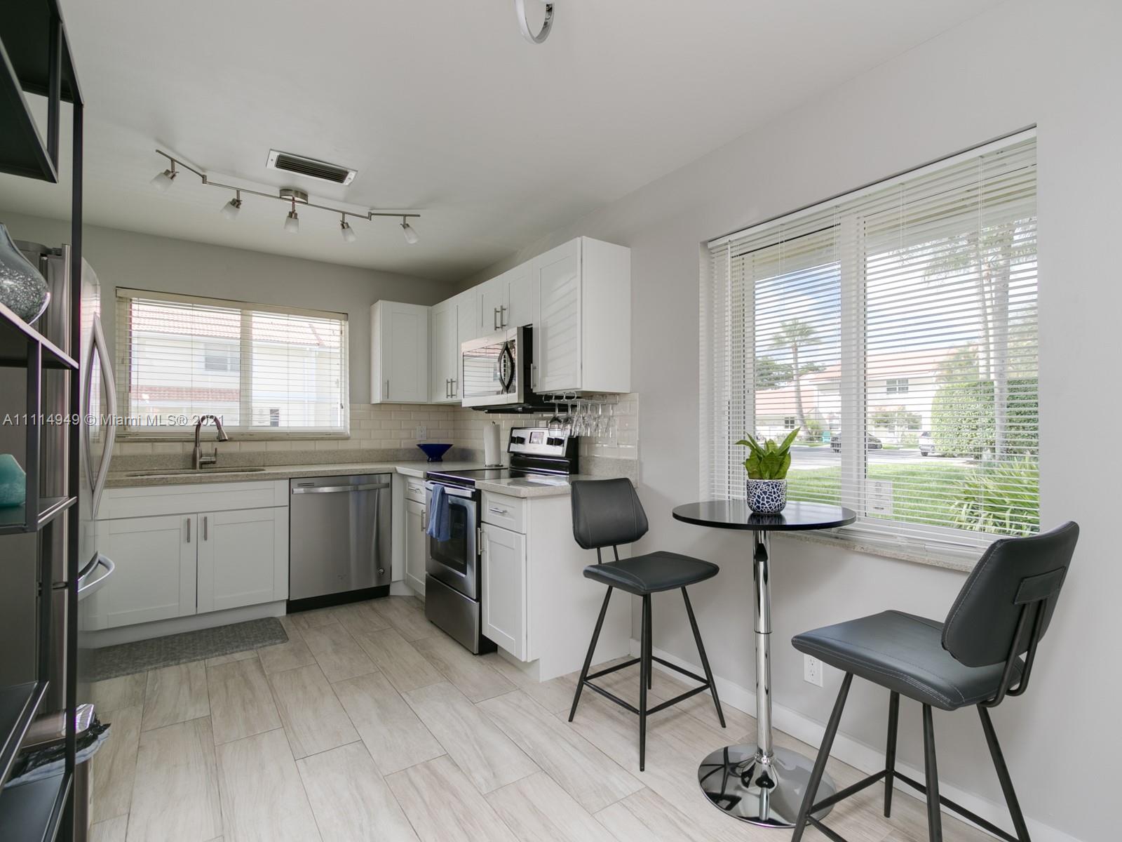 6361 Walk Circle, Unit 6361 Boca Raton, FL 33433 - Photo 17 of 42 Gallery Image 17
