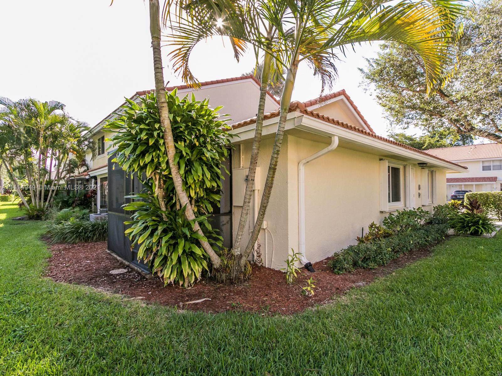 6361 Walk Circle, Unit 6361 Boca Raton, FL 33433 - Photo 5 of 42 Gallery Image 5