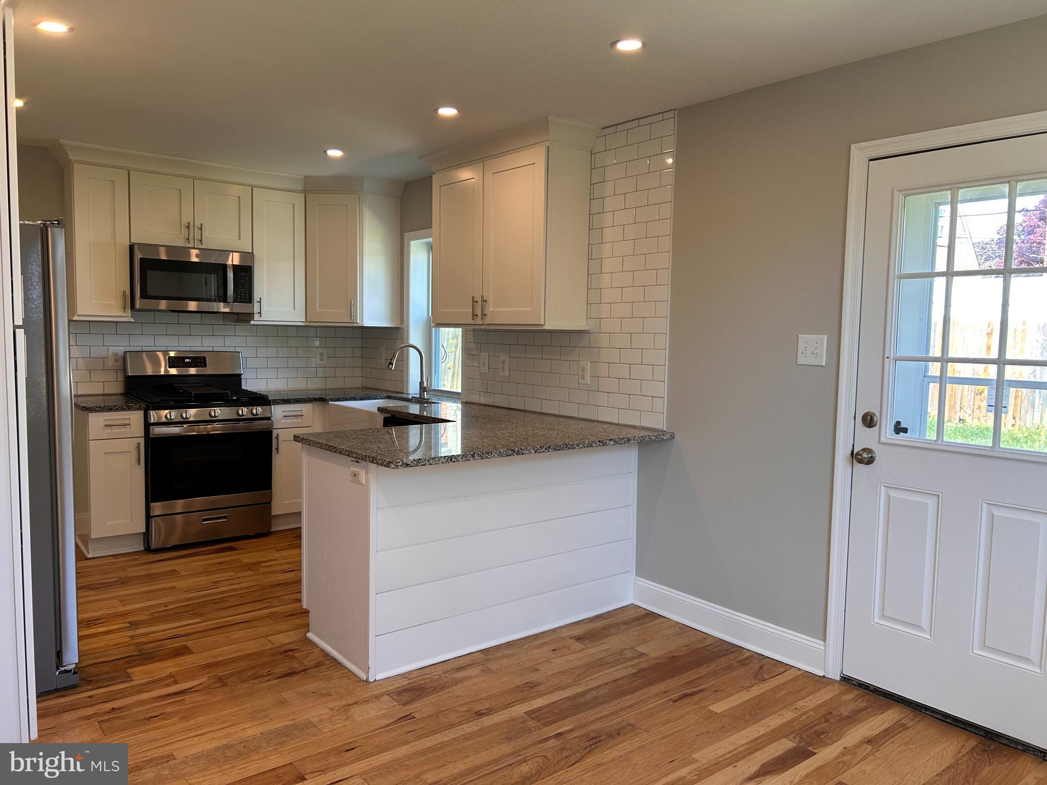 601 Willowbrook Road Havertown, PA 19083 - Photo 8 of 23 Kitchen