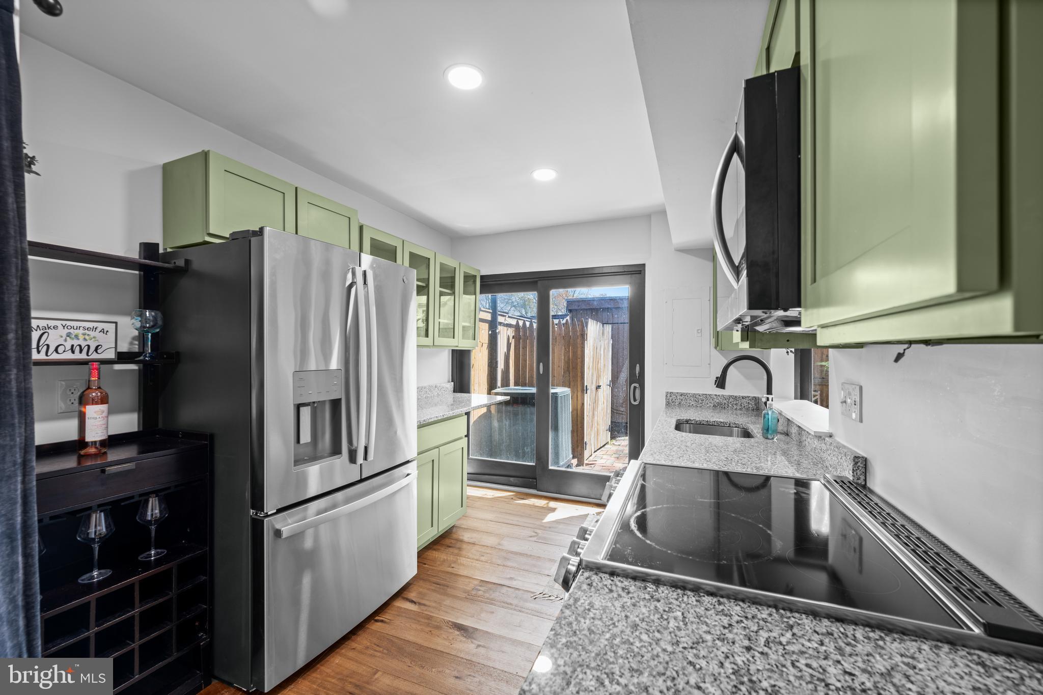 11246 Crystal Run, Unit B223 Columbia, MD 21044 - Photo 12 of 34 Kitchen
