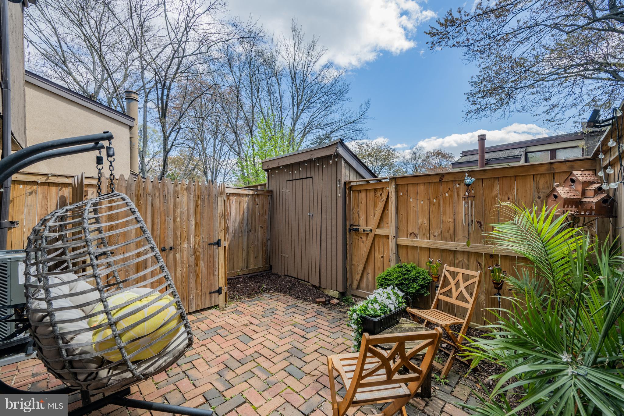 11246 Crystal Run, Unit B223 Columbia, MD 21044 - Photo 27 of 34 Yard