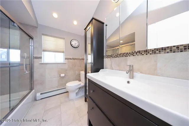 $1,180,000 | 46 Lewiston Street | New Springville