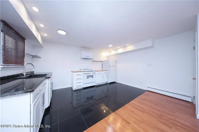 $1,180,000 | 46 Lewiston Street | New Springville