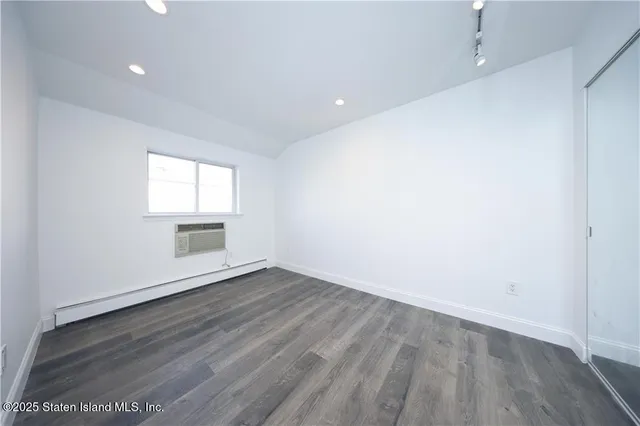 $1,180,000 | 46 Lewiston Street | New Springville