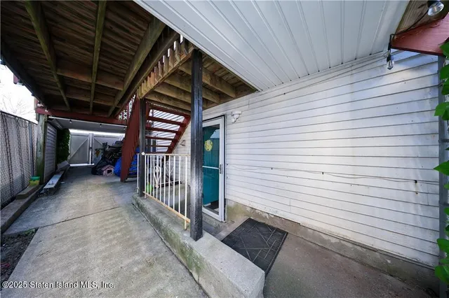 $1,180,000 | 46 Lewiston Street | New Springville