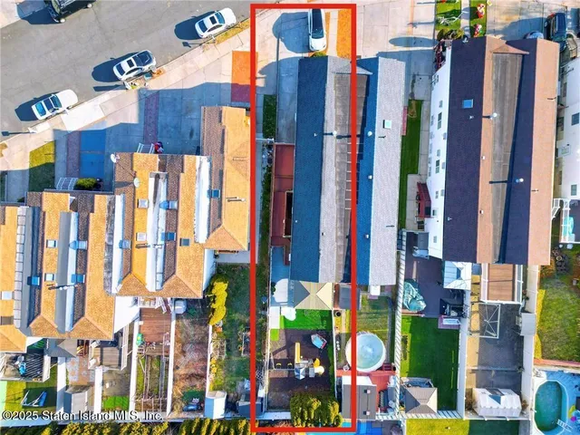 $1,180,000 | 46 Lewiston Street | New Springville