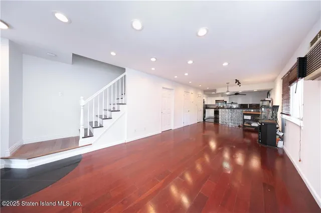 $1,180,000 | 46 Lewiston Street | New Springville