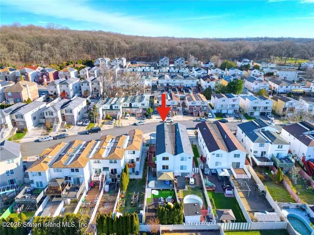 $1,180,000 | 46 Lewiston Street | New Springville