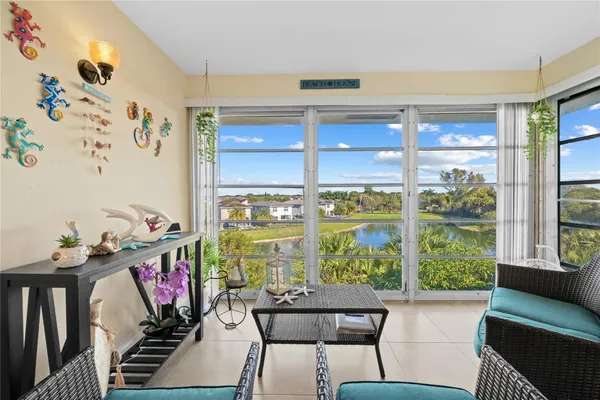 $215,000 | 941 Crystal Lake Drive, Unit 403, Deerfield Beach, FL 33064