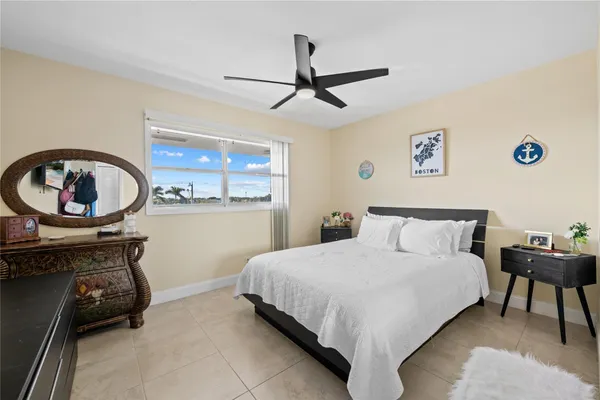 $215,000 | 941 Crystal Lake Drive, Unit 403, Deerfield Beach, FL 33064