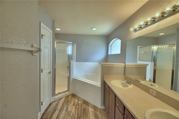 a bathroom with a bathtub