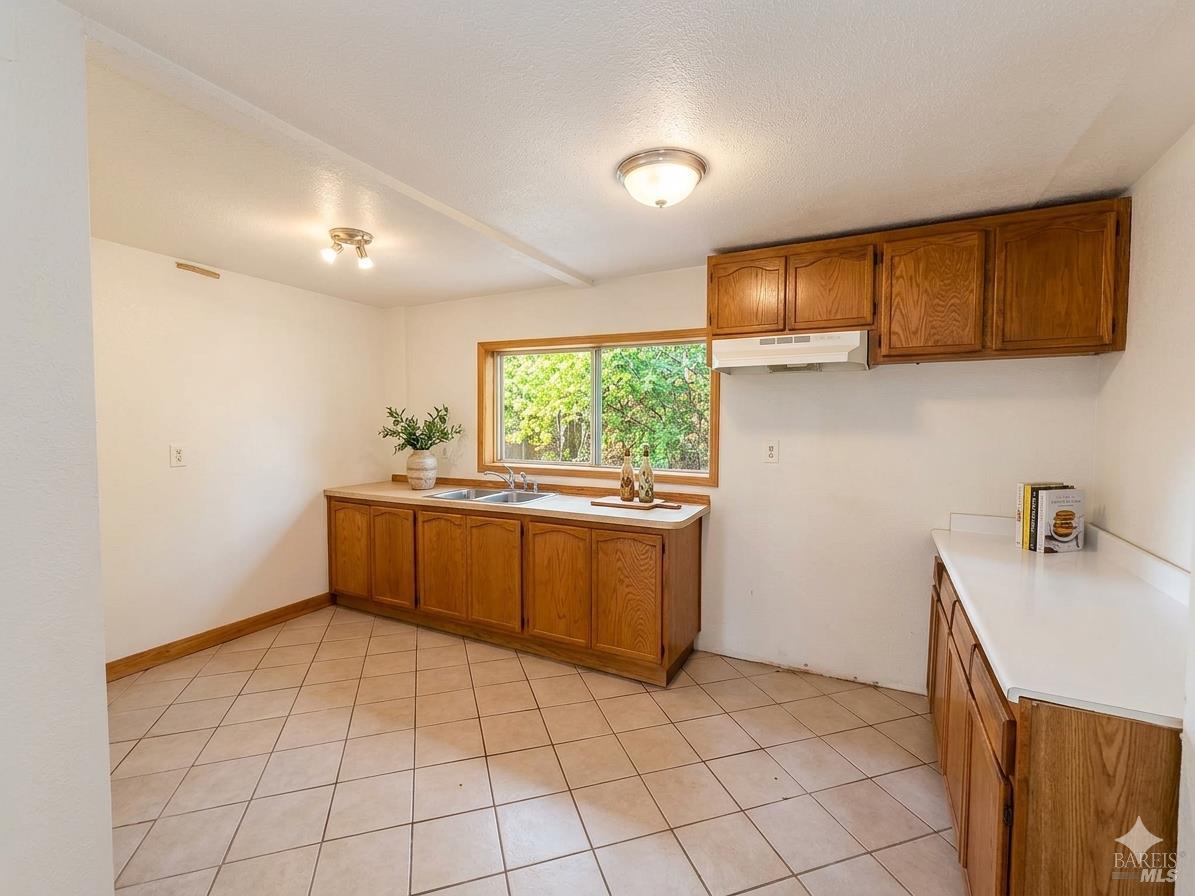 701 Branscomb Road Laytonville, CA 95454 - Photo 5 of 8