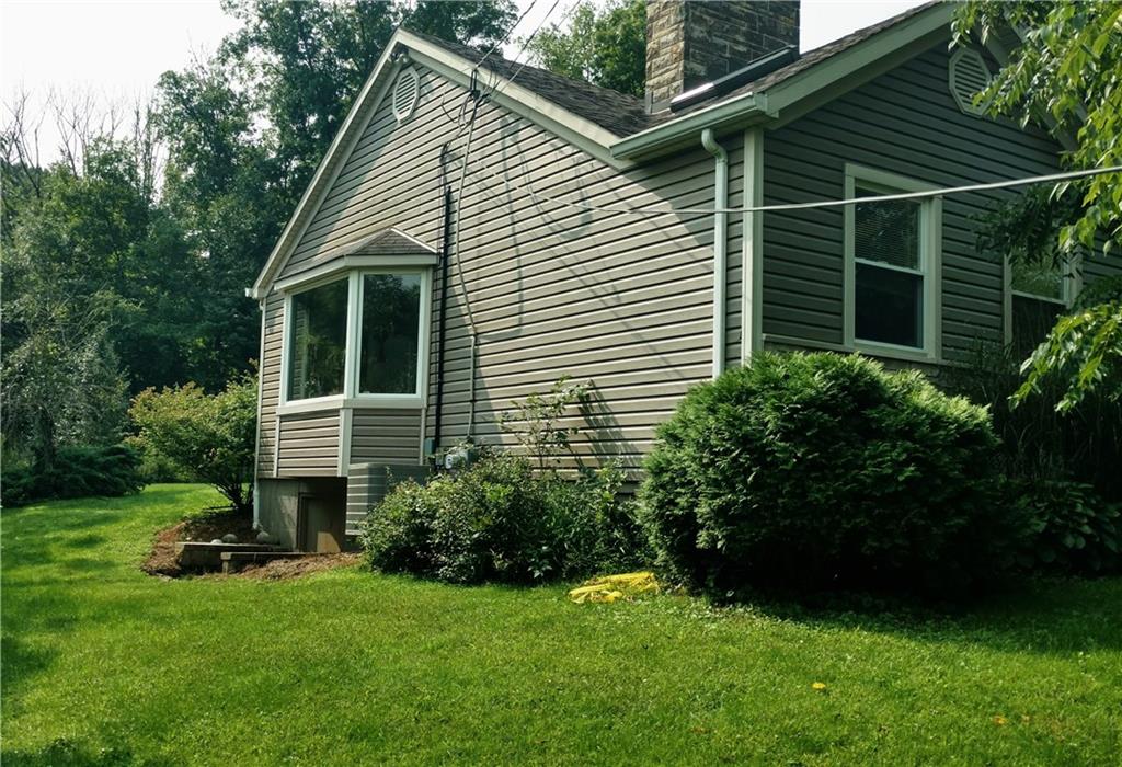 215 Thomas Road Peters Township, PA 15317 - Photo 4 of 24 Side of the house features a huge bay window