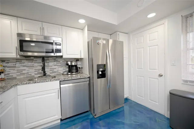 $260,000 | 1551 Northeast Miami Gardens Drive, Unit 225, Miami, FL 33179