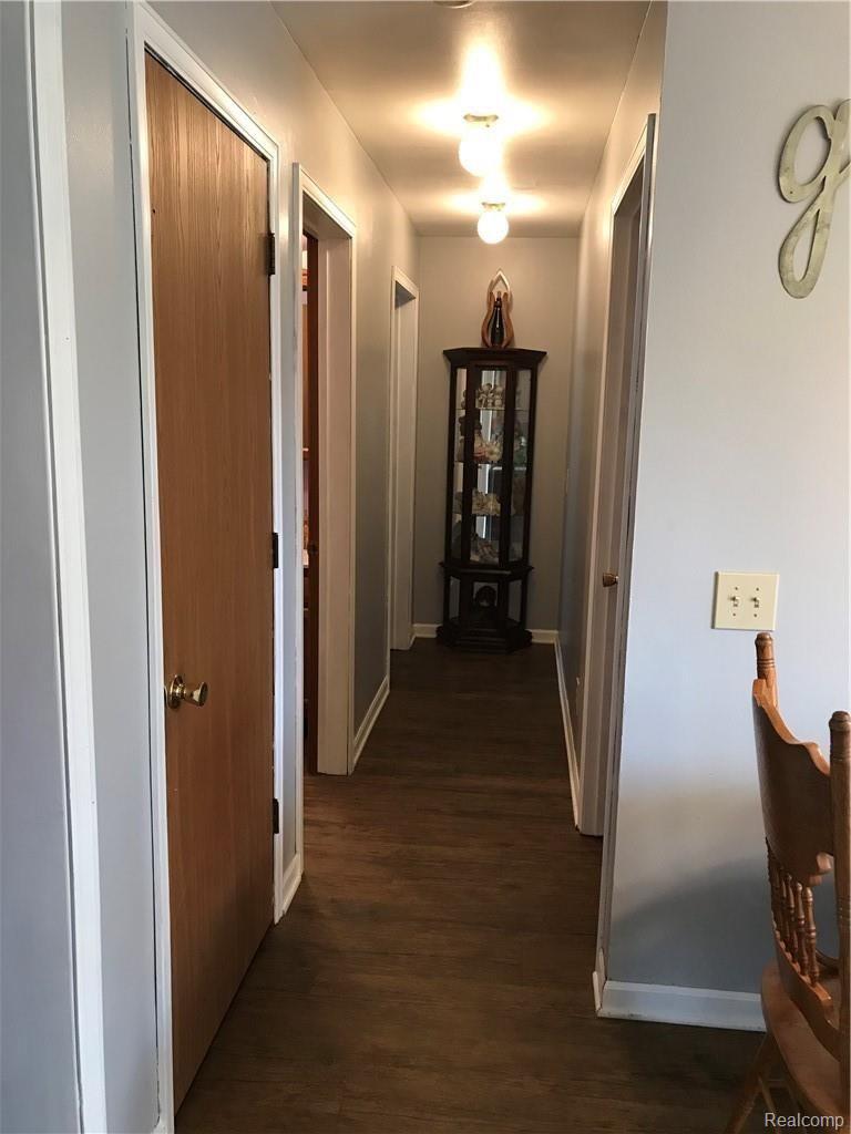25701 Carleton West Road New Boston, MI 48164 - Photo 16 of 35 IMG_4750.JPG