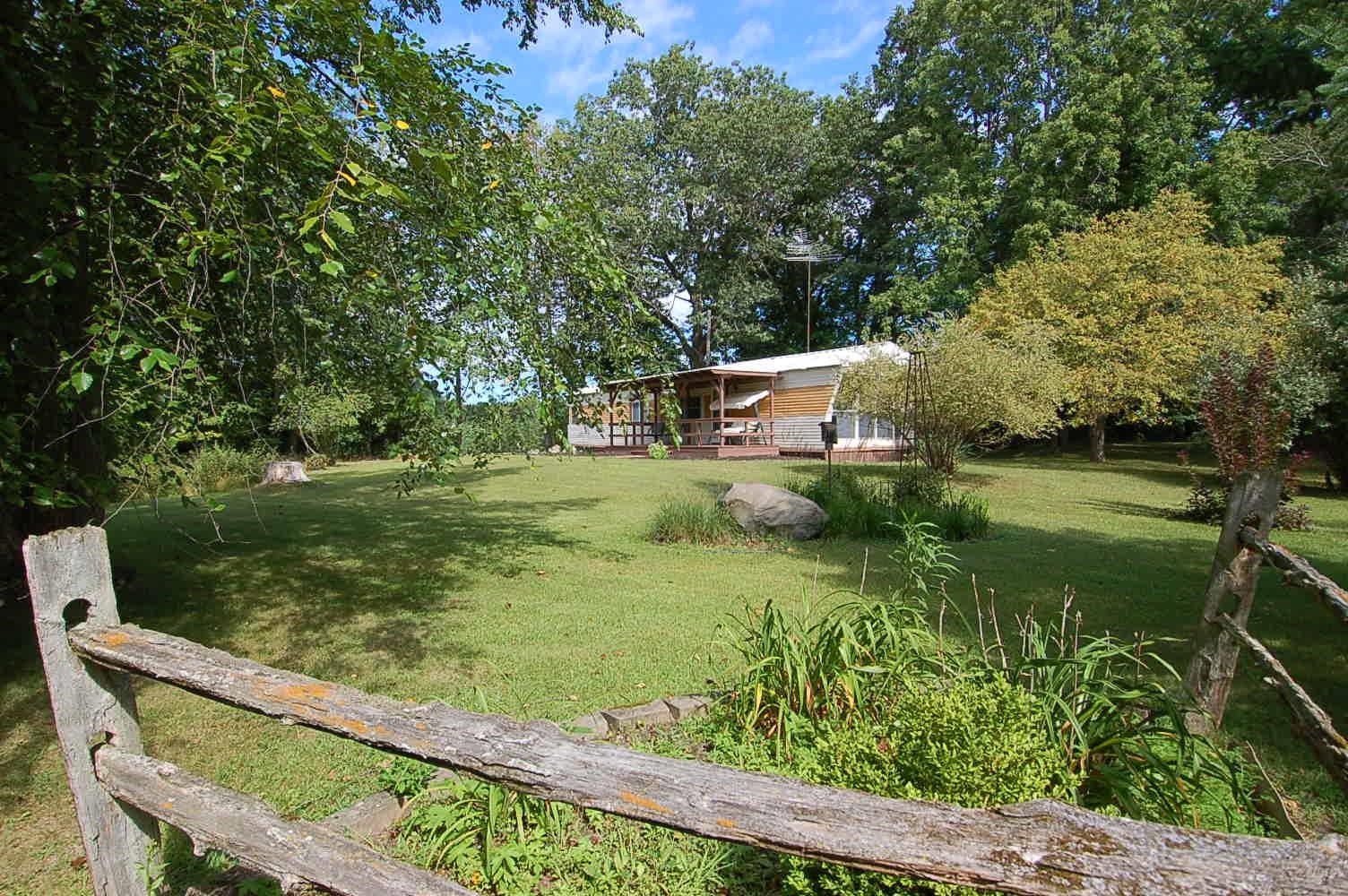 2890 Foco Road Standish, MI 48658 - Photo 17 of 24 1949983-ac7c7391-91fd-4f0d-85d7-4223c524b12d.JPG