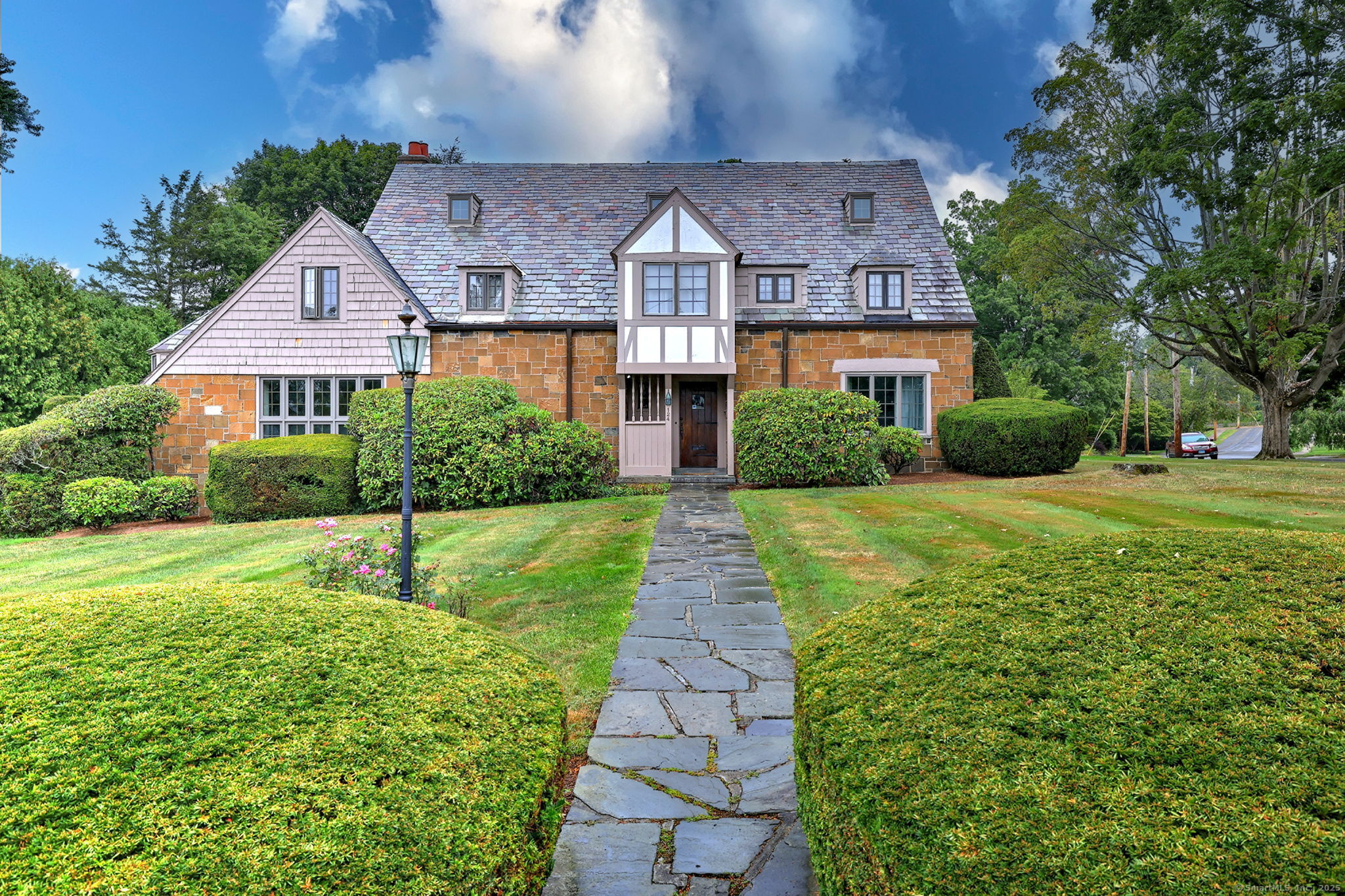 124 Churchill Road Hamden, CT 06517 - Photo 1 of 1 Gallery Image 1
