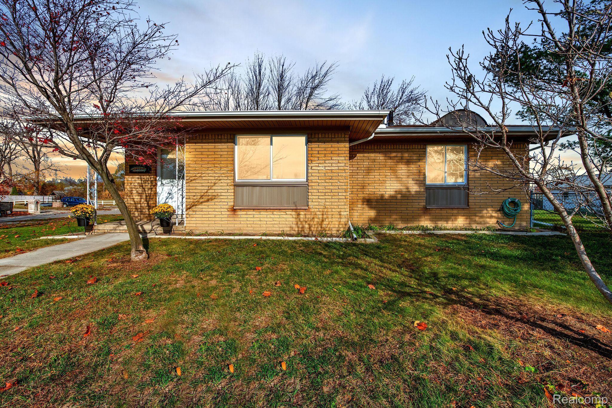 23776 Trail Ridge Drive Romulus, MI 48174 - Photo 1 of 19 Gallery Image 1