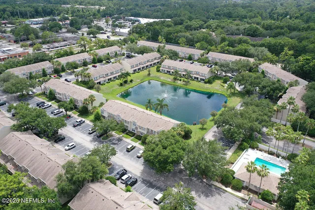 $160,000 | 8230 Dames Point Crossing Boulevard, Unit 1303, Jacksonville, FL 32277