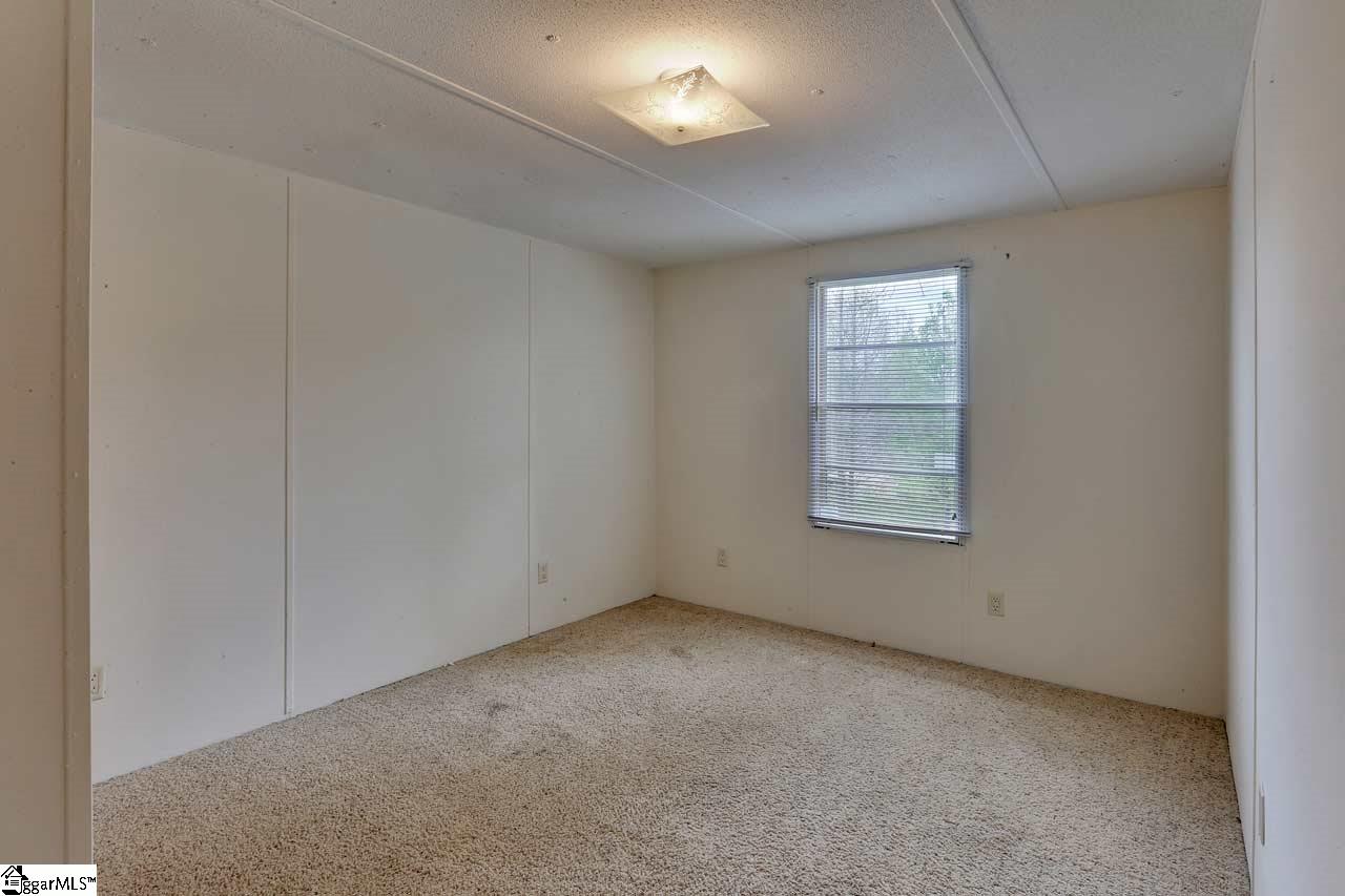135 Coster Road Travelers Rest, SC 29690 - Photo 16 of 31 Gallery Image 16