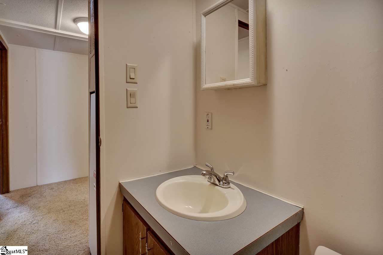 135 Coster Road Travelers Rest, SC 29690 - Photo 21 of 31 Gallery Image 21