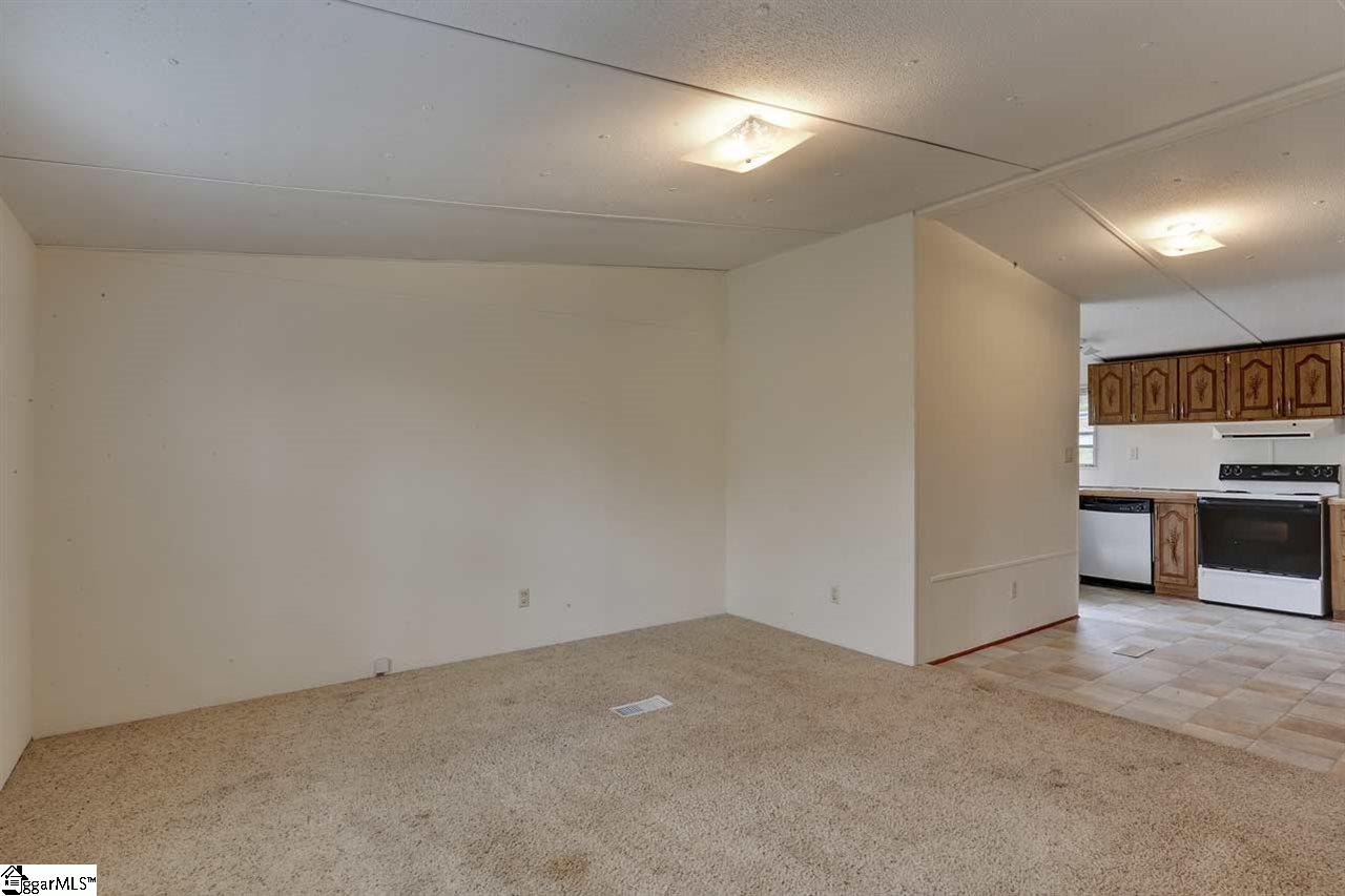 135 Coster Road Travelers Rest, SC 29690 - Photo 23 of 31 Gallery Image 23