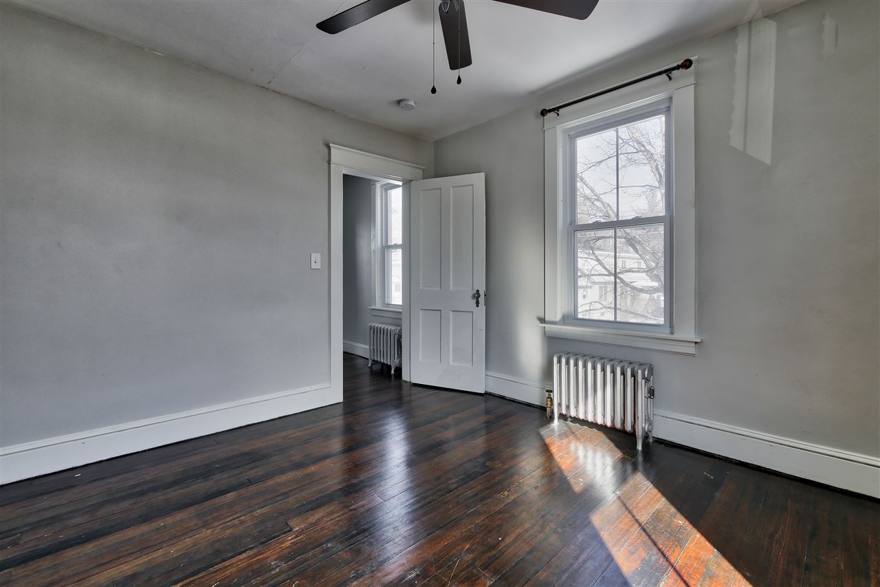 40 Mammoth Road Manchester, NH 03109 - Photo 25 of 29