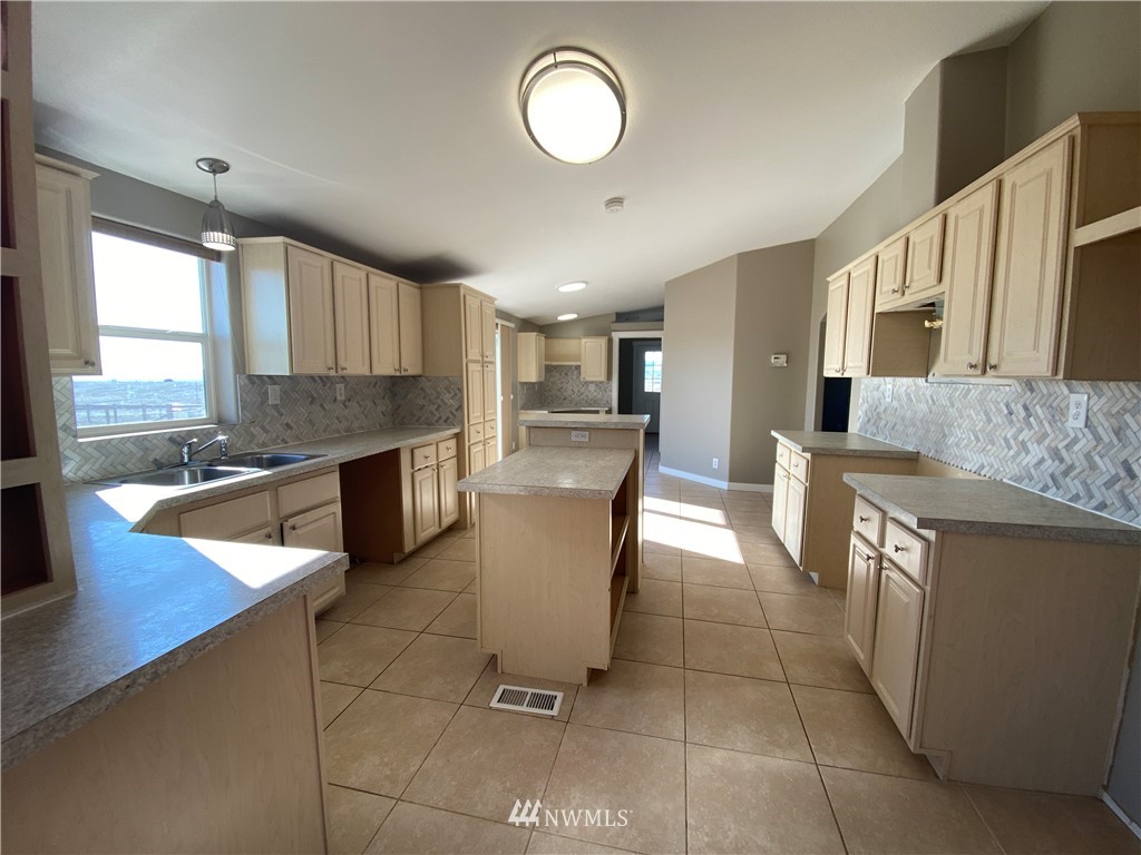 2465 Ellensburg Ranches Road Ellensburg, WA 98926 - Photo 14 of 35 Gallery Image 14