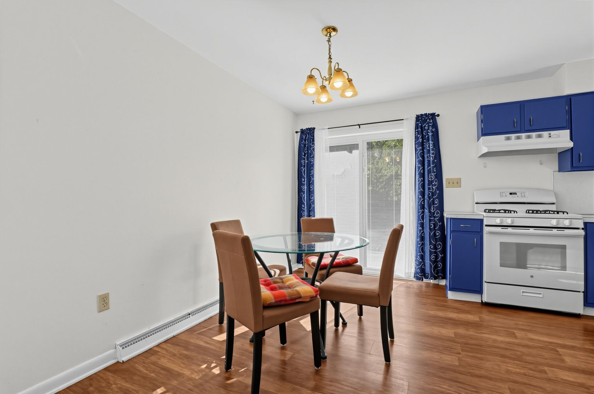 3741 South Shepherd Road Mount Pleasant, MI 48858 - Photo 16 of 46 20_3741_S_Shepherd_Rd-Dining_room-8232
