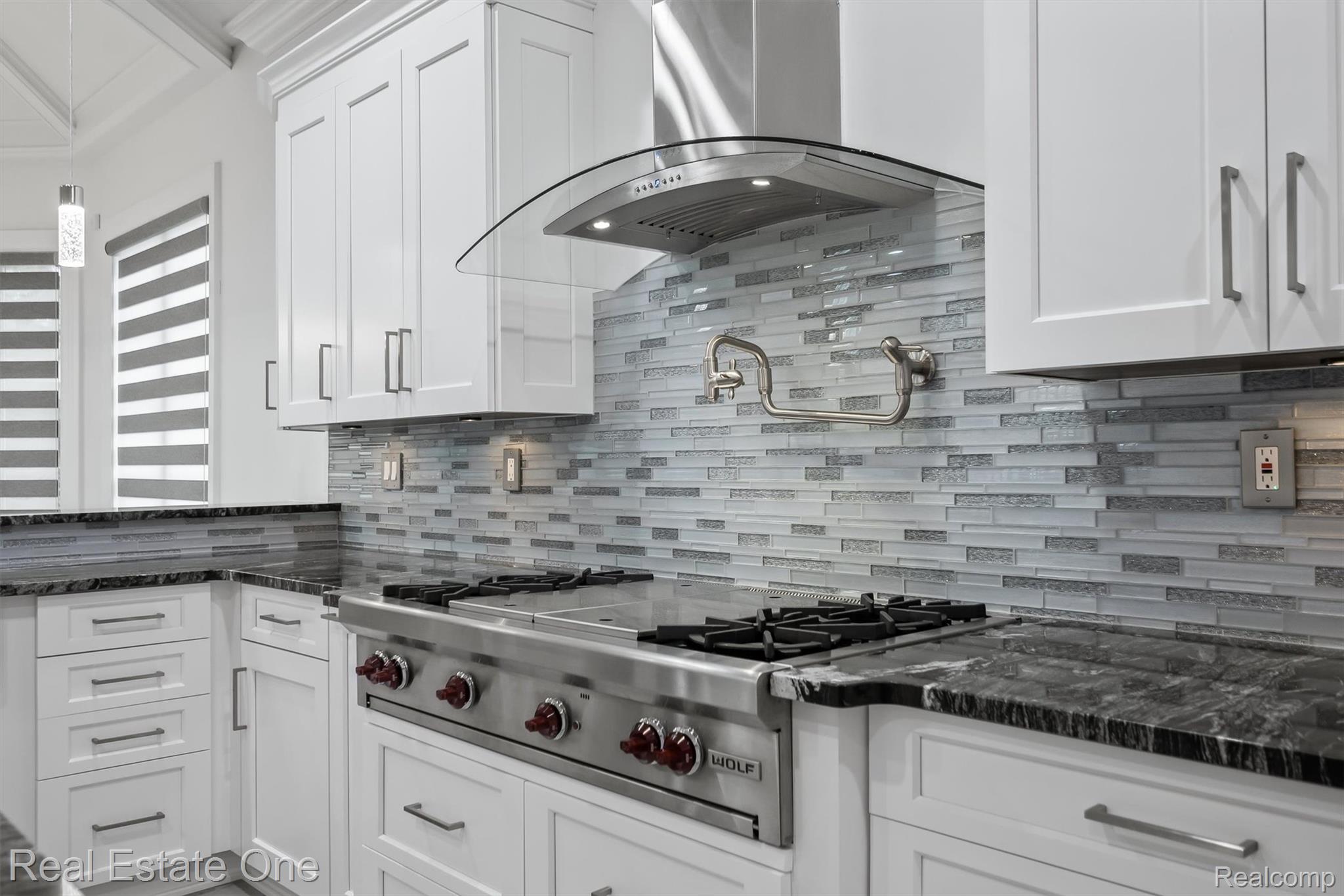 1343 Orchard Ridge Road Bloomfield Hills, MI 48304 - Photo 15 of 58 071-Orchard Ridge-31.jpg
