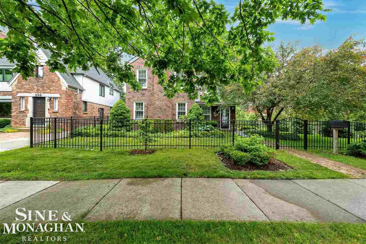 258 McMillan Road Grosse Pointe Farms, MI 48236 - Photo 3 of 41