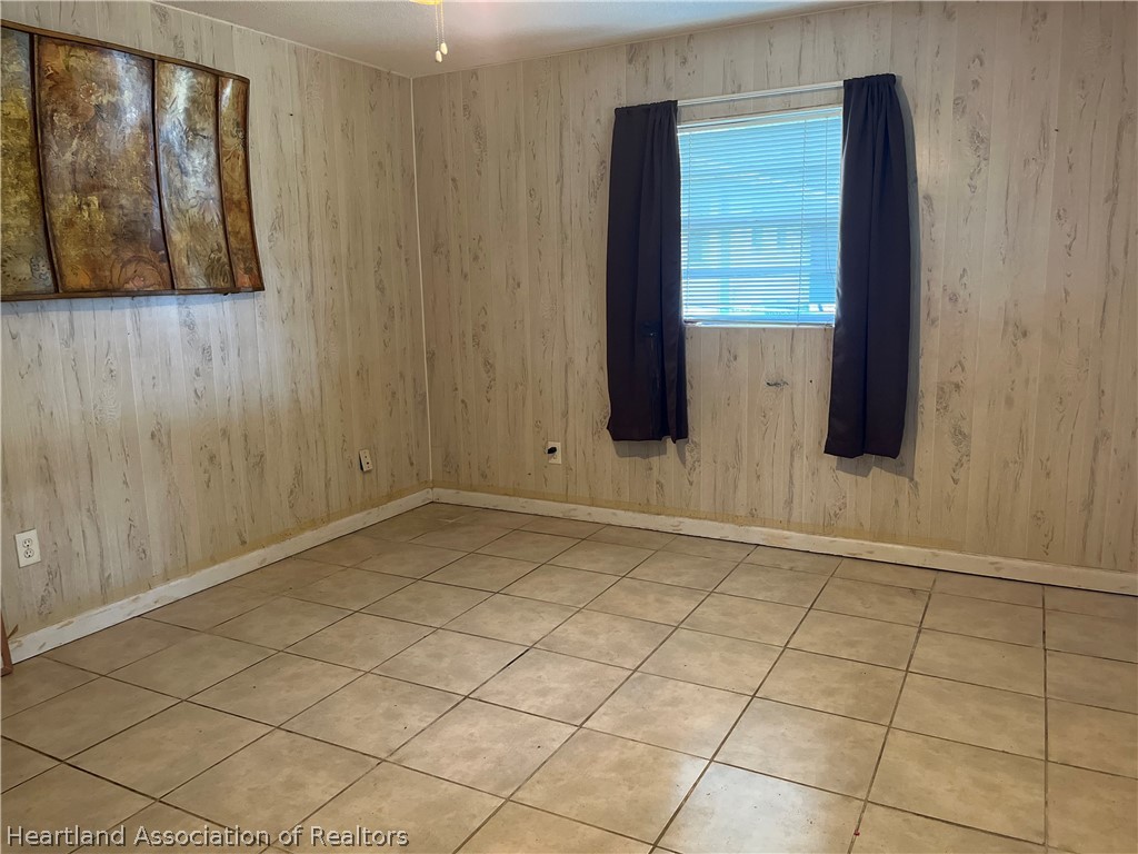 932 Forest Road Sebring, FL 33872 - Photo 5 of 11 Gallery Image 5