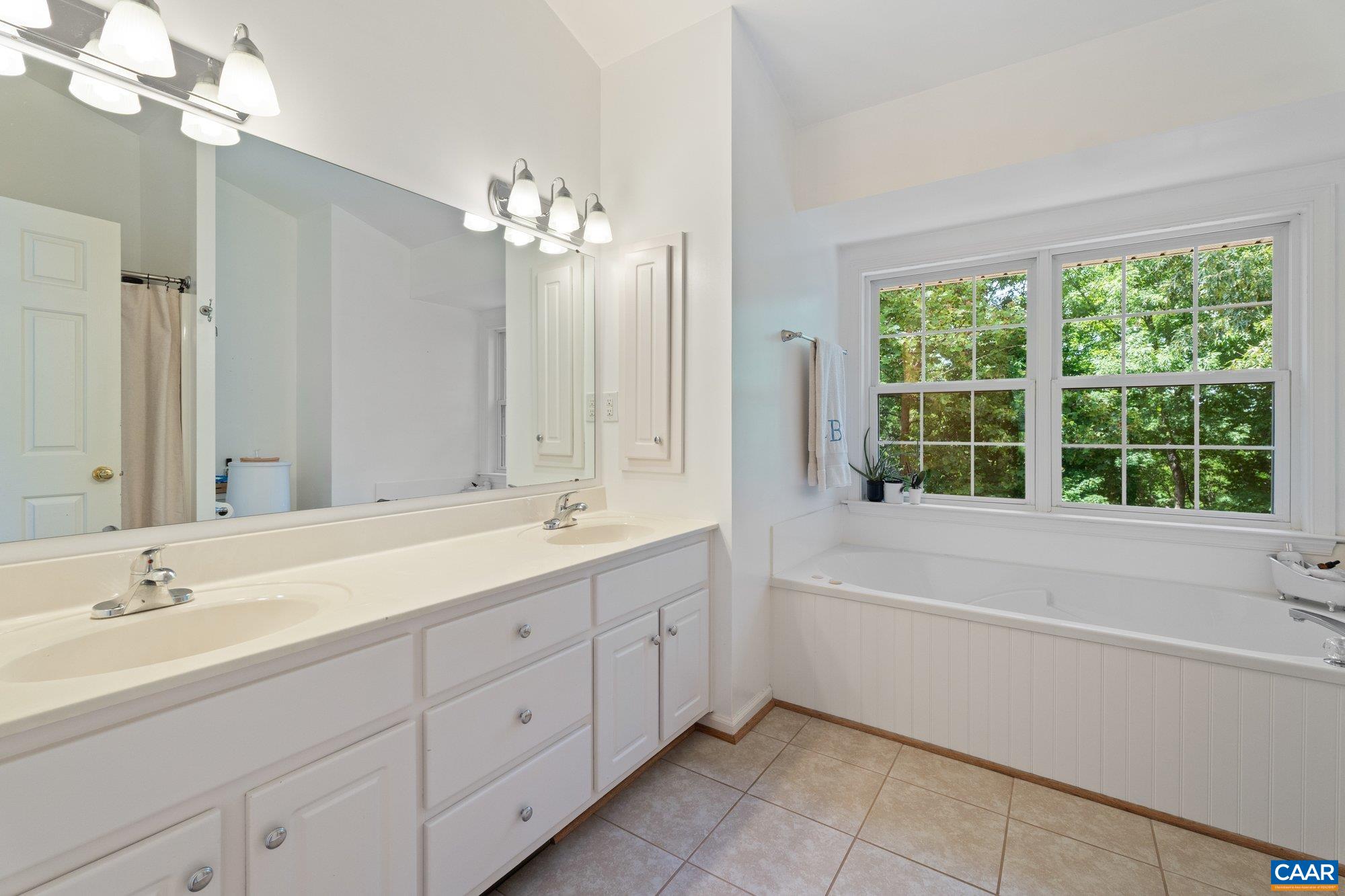 1178 Foxchase Ridge Charlottesville, VA 22902 - Photo 25 of 42 Gallery Image 25