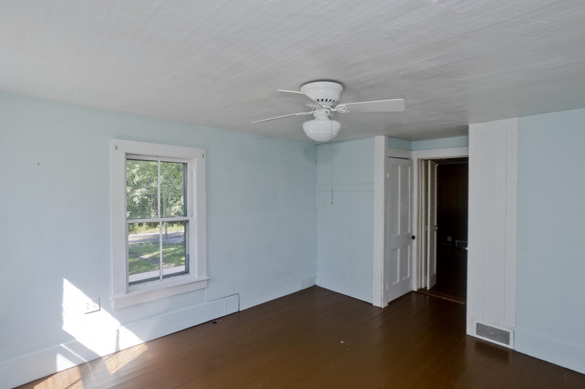 54 Ryan Road Northampton, MA 01062 - Photo 34 of 36 Gallery Image 34