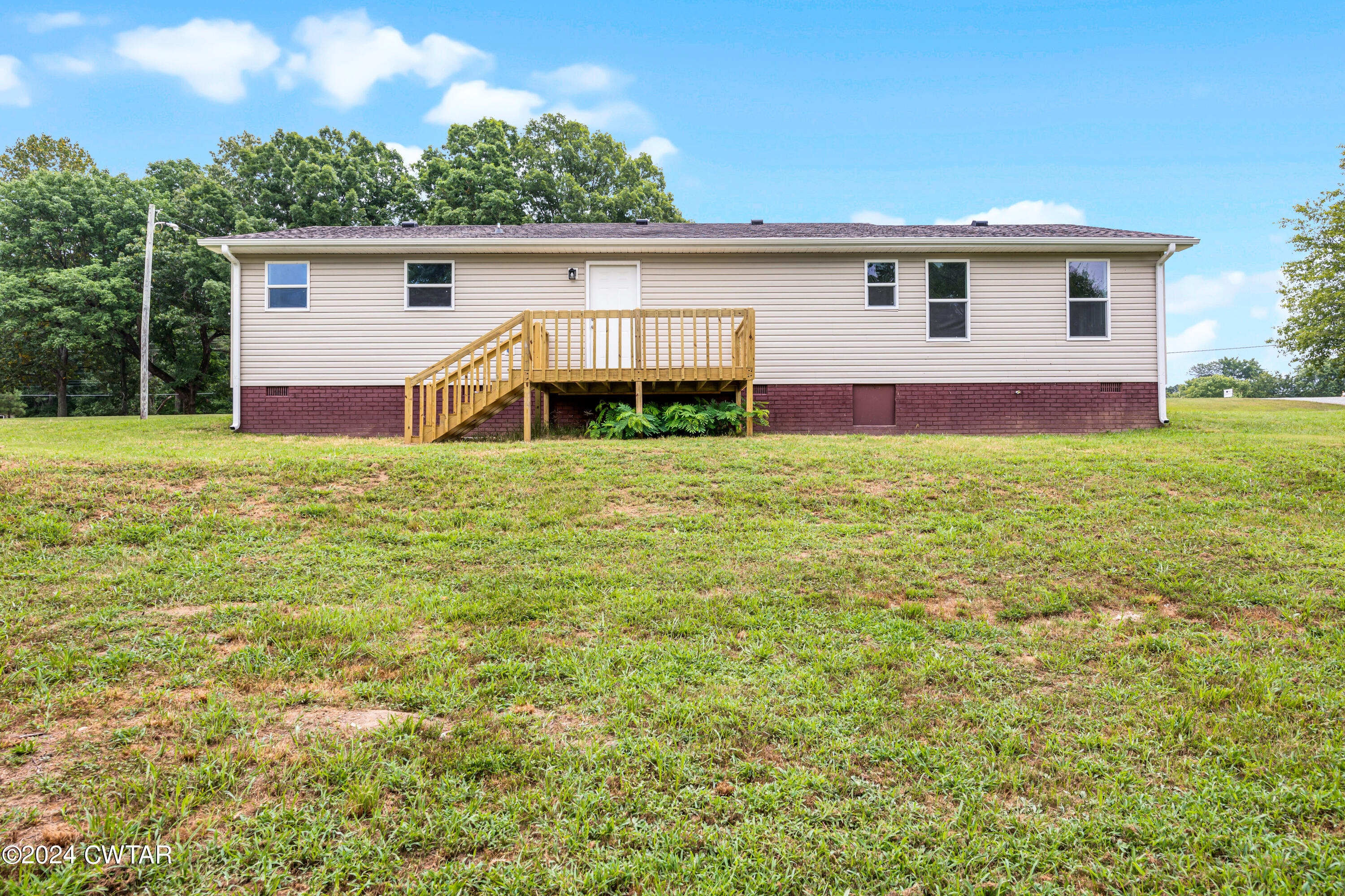 13741 Natchez Trace Road Lexington, TN 38351 - Photo 3 of 19 DG2A7583