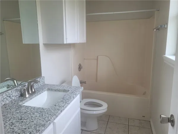 $1,350 | 13958 Fortuna Bay Drive, Unit E, Corpus Christi, TX 78418